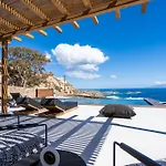 Elit Psarou Heated Pool Jacuzzi * Psarrou