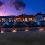 Elit Psarou Heated Pool Jacuzzi * Psarrou