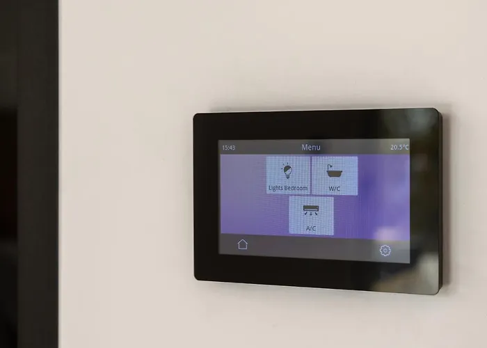 Elit Psarou فيلة بسارو