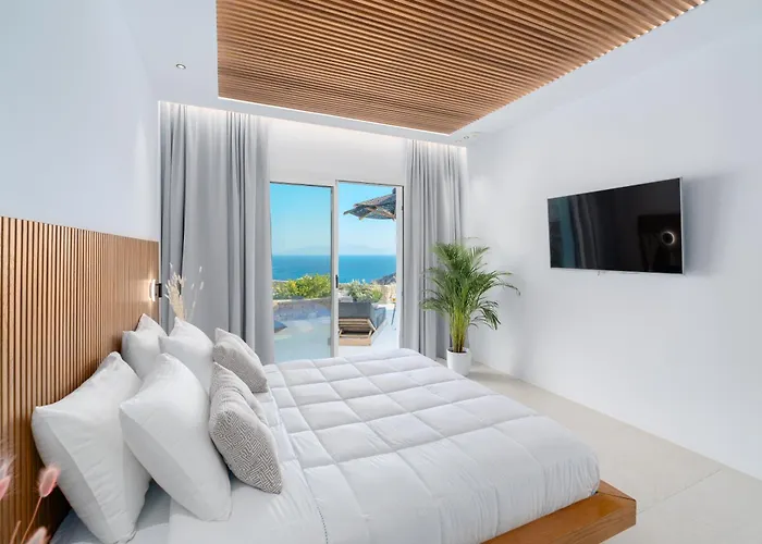 Elit Psarou * プサロウ