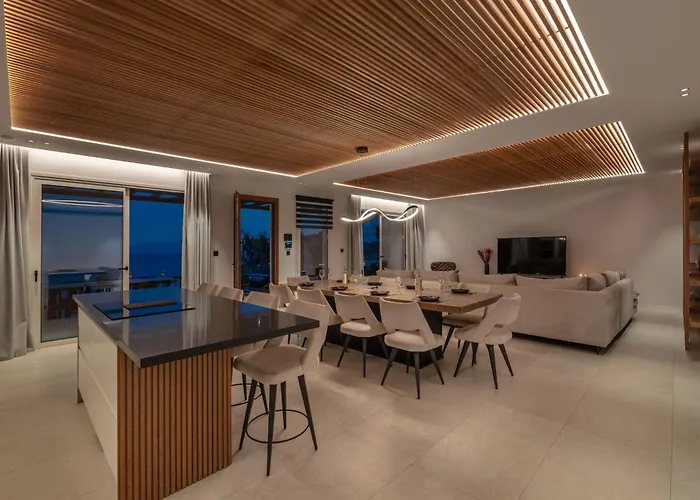 Elit Psarou * Psarou (Mykonos)