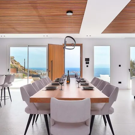 Elit Psarou * Psarou (Mykonos)