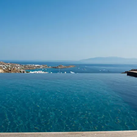 Elit Psarou Heated Pool Jacuzzi Psarou (Mykonos)