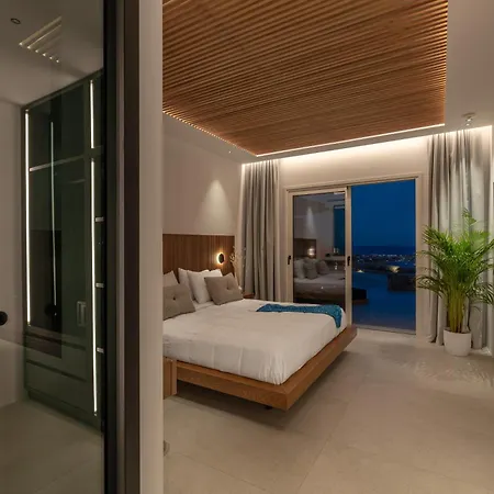 Elit Psarou Heated Pool Jacuzzi * Psarou (Mykonos)