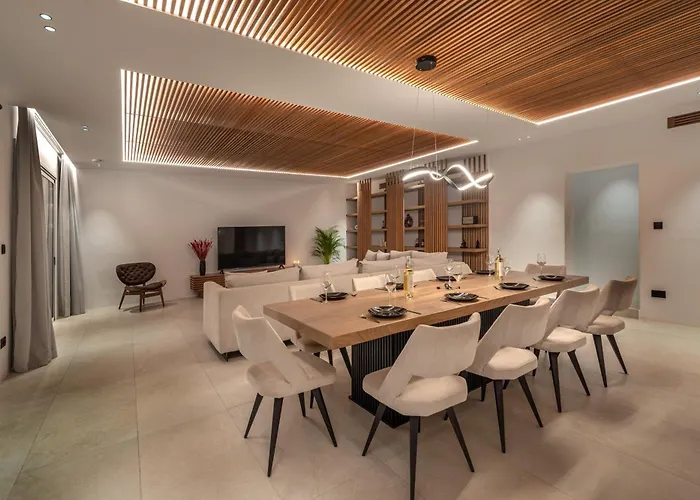 Elit Psarou * 프사로우