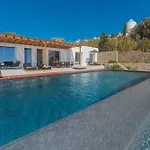 Elit Psarou Heated Pool Jacuzzi 빌라 *